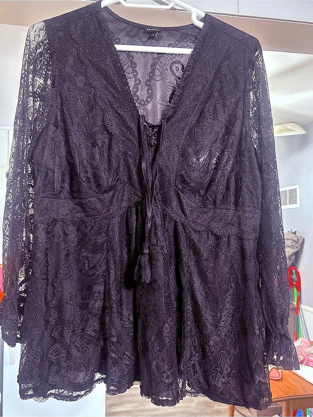 Torrid Black Long Sleeve Lace Size 3 Like New